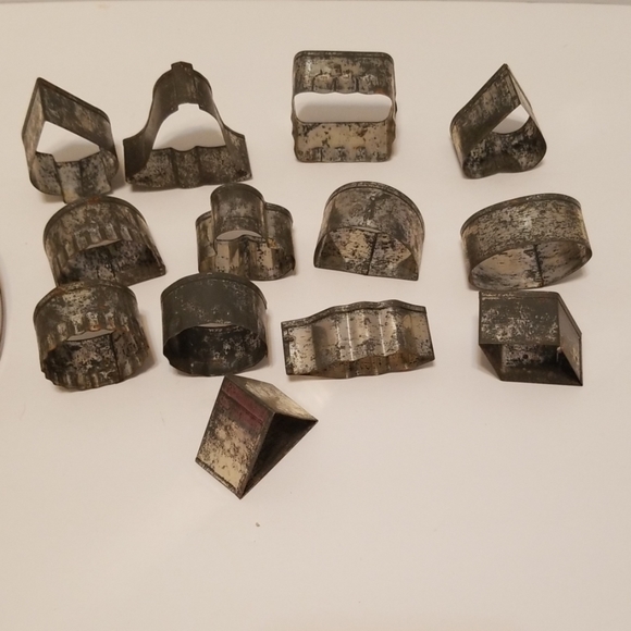 🌲Antique!🌲Christmas Cookie Cutters Bakers Dozen - Picture 6 of 8